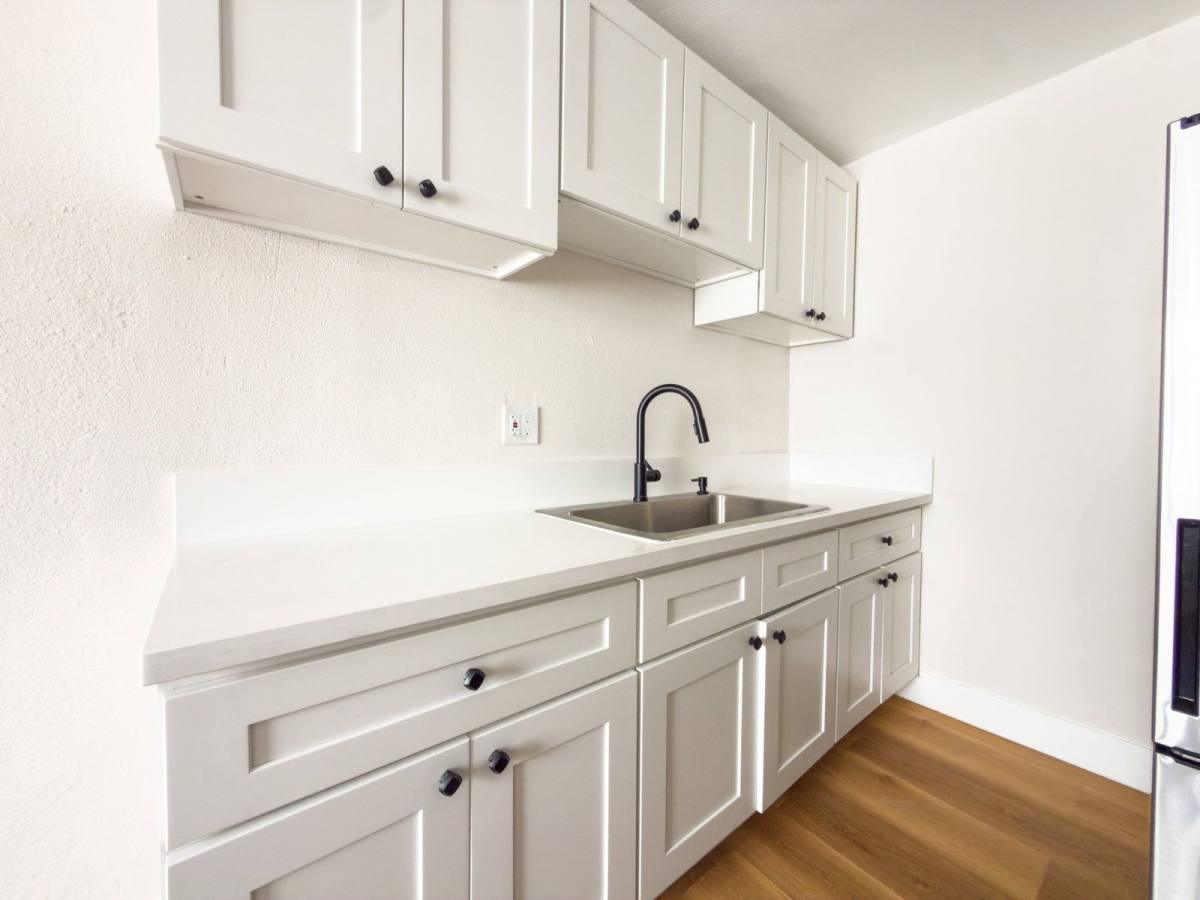 Apartment for rent at 8118 Western Ave, Los Angeles, CA 90047
