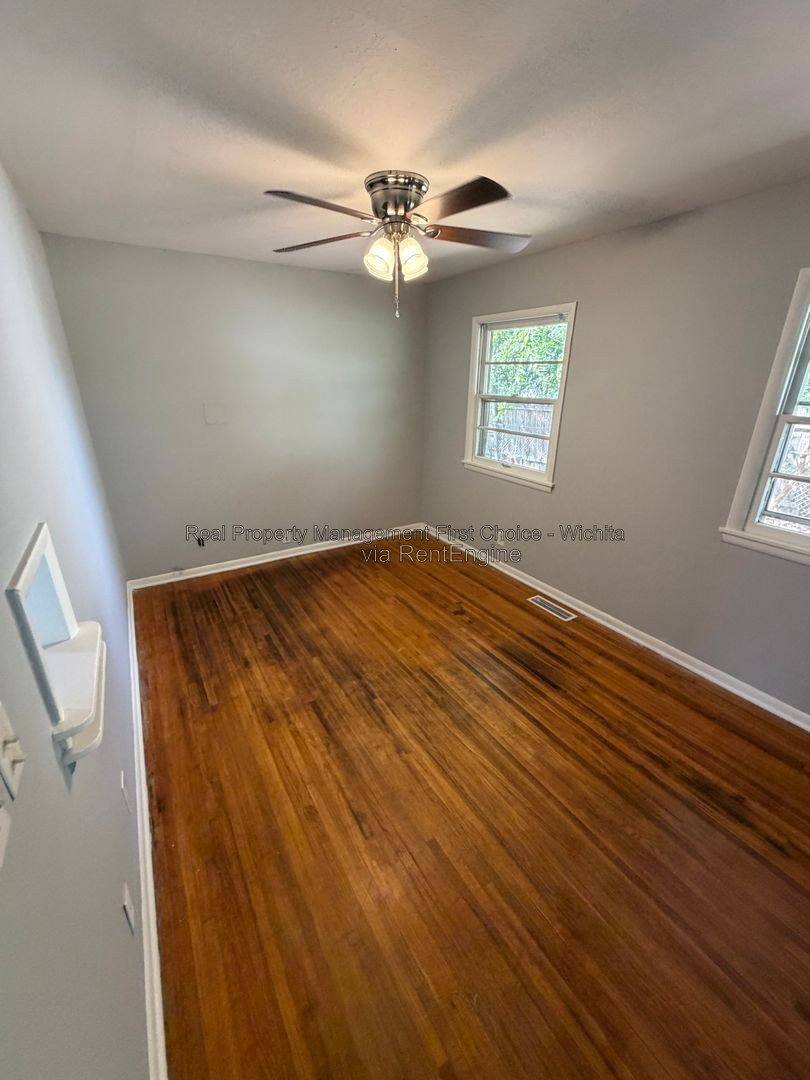 House for rent at 5301 S Madison Ave, Wichita, KS 67216