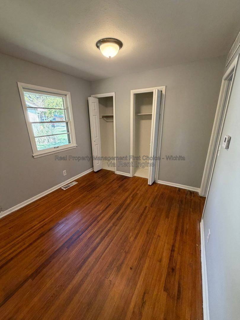 House for rent at 5301 S Madison Ave, Wichita, KS 67216