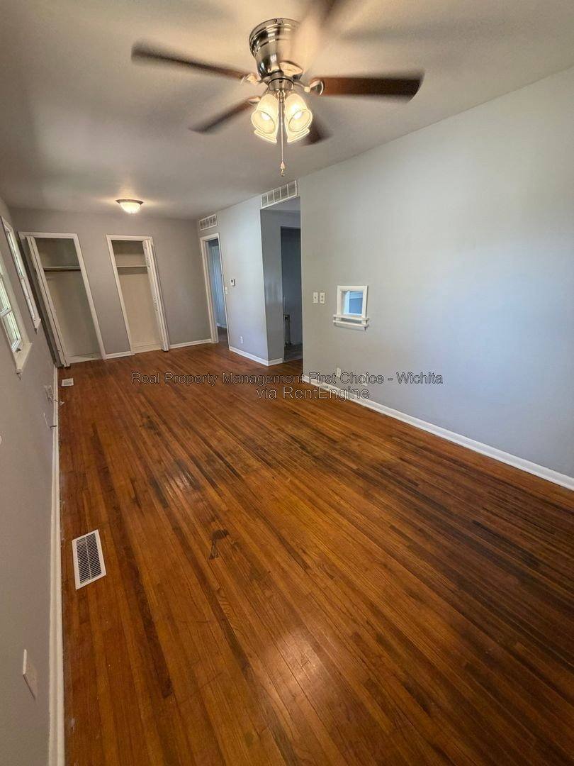 House for rent at 5301 S Madison Ave, Wichita, KS 67216