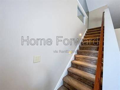 House for rent at 329 Ella Rae Lane, Lexington, KY 40511
