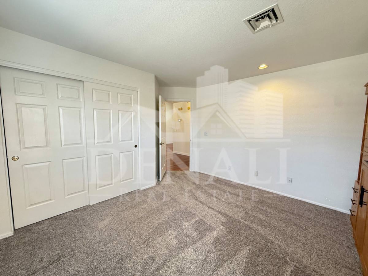 House for rent at 19715 N 94th Dr, Peoria, AZ 85382