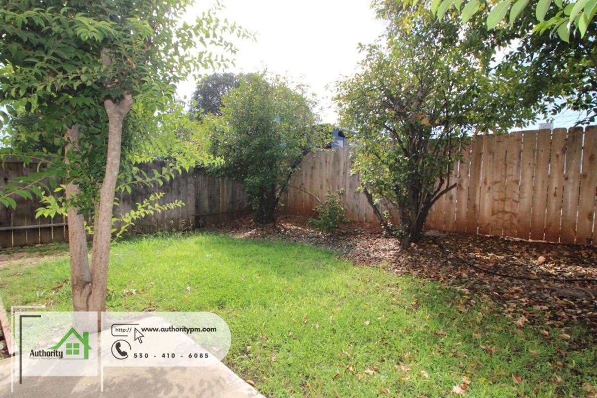 Apartment for rent at 2564 Sabre Court #B, Redding, CA 96002