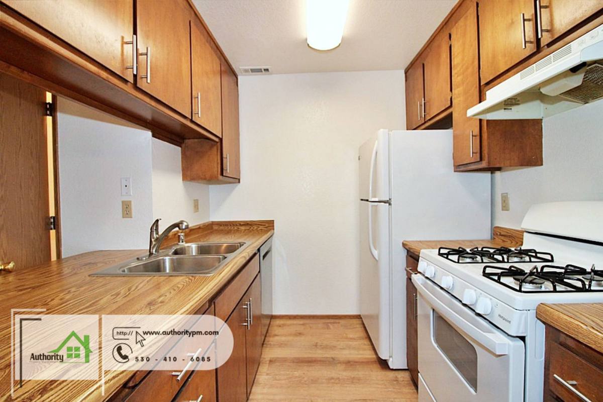 Apartment for rent at 2564 Sabre Court #B, Redding, CA 96002