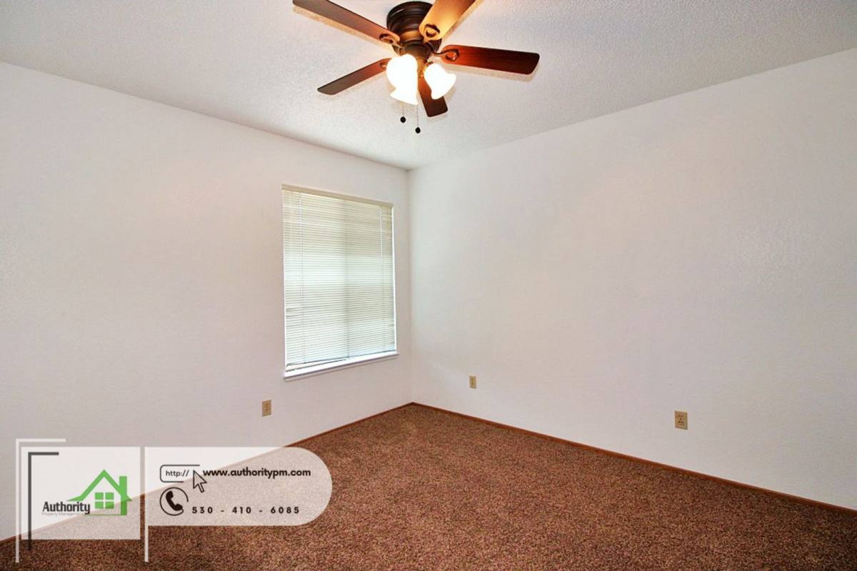 Apartment for rent at 2564 Sabre Court #B, Redding, CA 96002