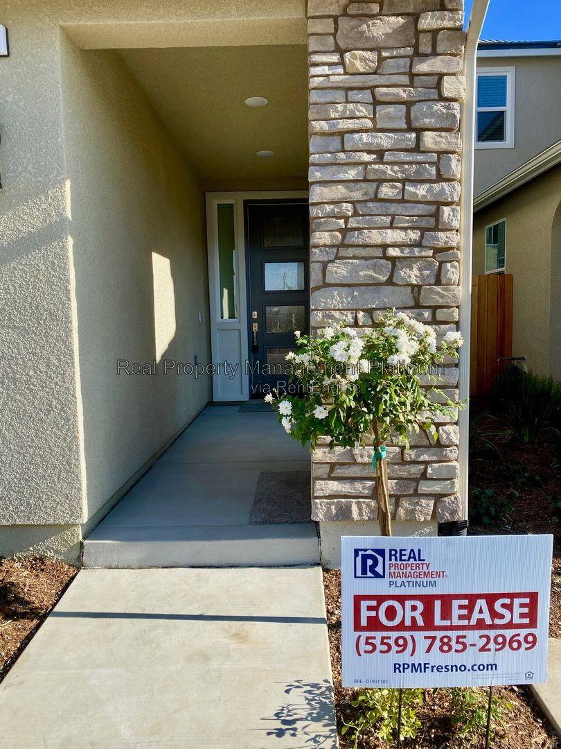 House for rent at 1950 Minarets Lane, Clovis, CA 93611