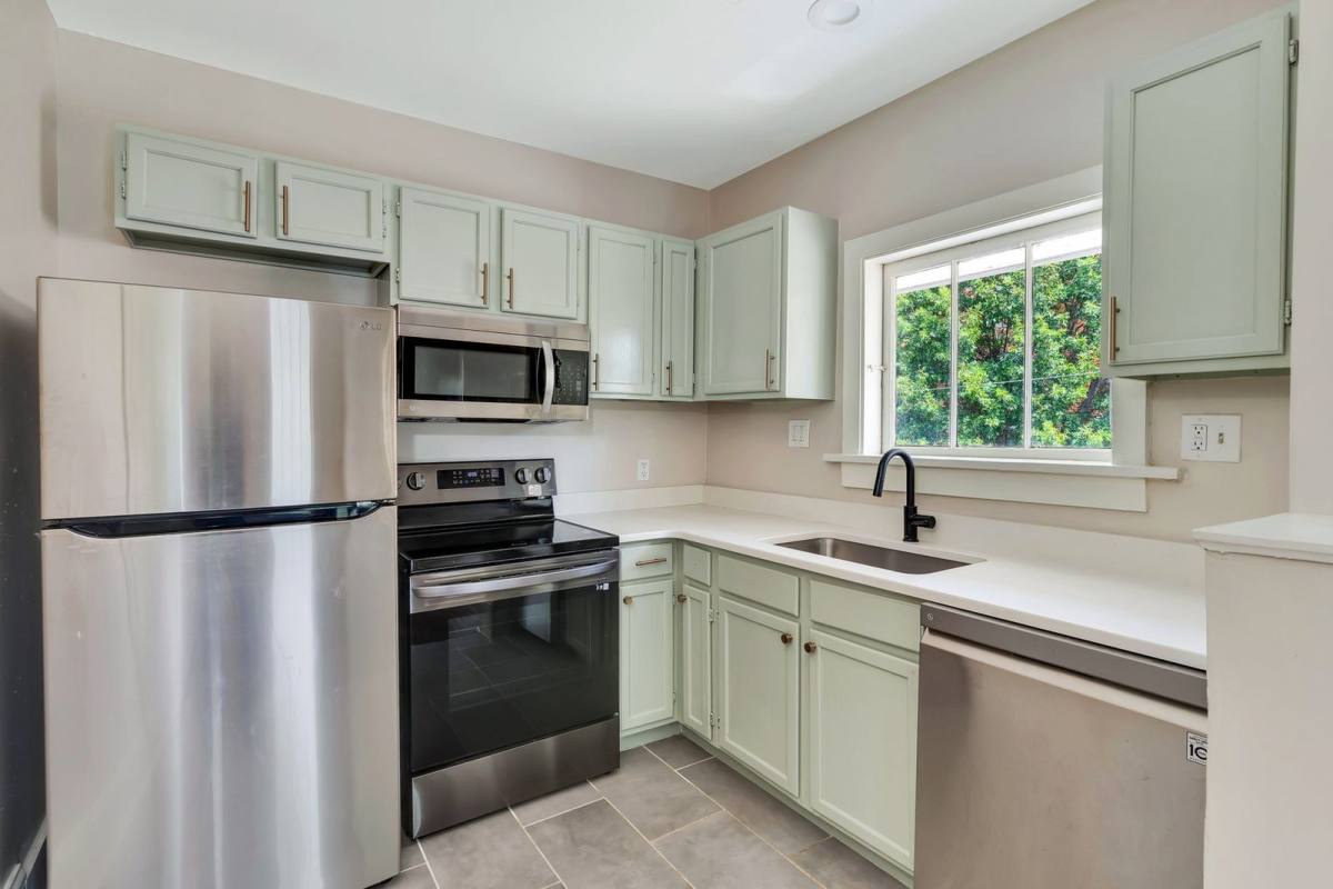 Apartment for rent at 621 Fortwood Place #3, Chattanooga, TN 37403
