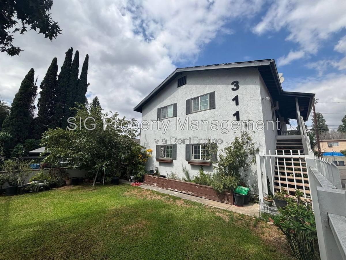 Apartment for rent at 311 Griswold Ave #D, San Fernando, CA 91340