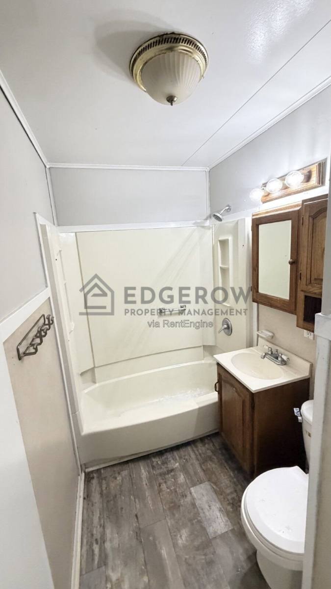 House for rent at 1354 Eastern Place NE, Grand Rapids, MI 49505