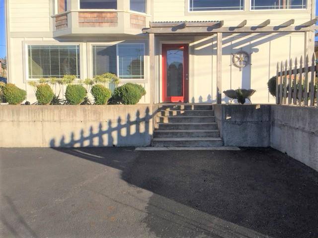 Apartment for rent at 125 SE Bay St #1, Depoe Bay, OR 97341