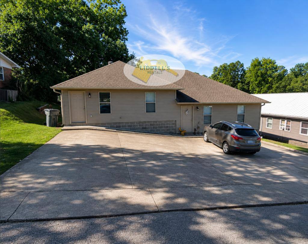 Apartment for rent at 614 W Hunt St #2, Paragould, AR 72450