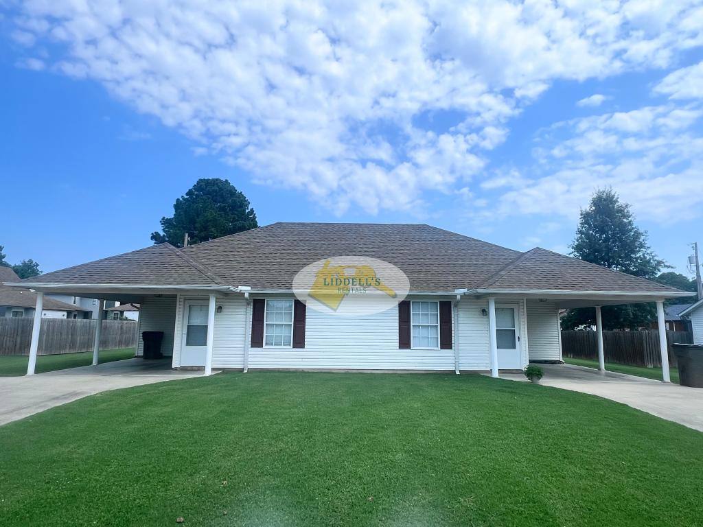 Apartment for rent at 703 Baywood Dr #1, Paragould, AR 72450