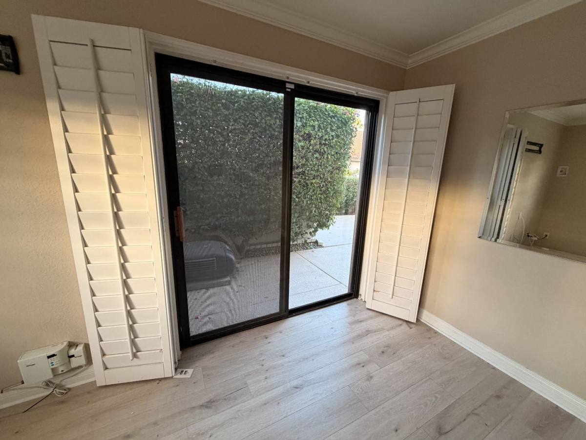 House for rent at 39196 Sweetwater Dr, Palm Desert, CA 92211