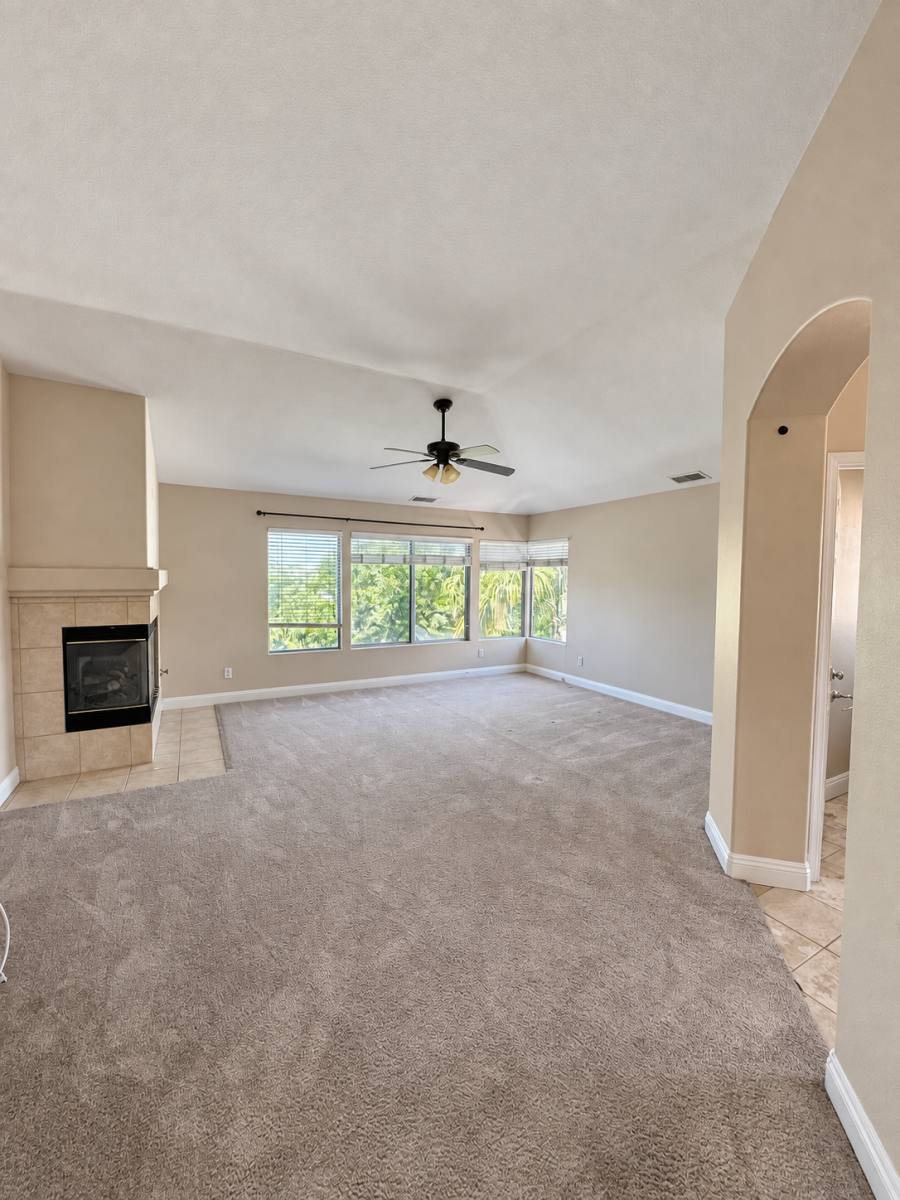 House for rent at 828 Villa Montes Circle #828, Corona, CA 92879
