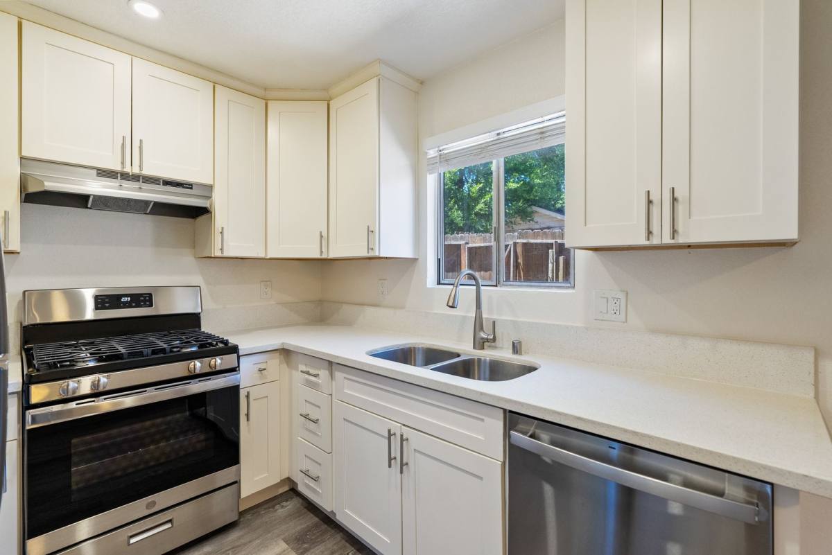 Apartment for rent at 1717 Pine St, Paso Robles, CA 93446