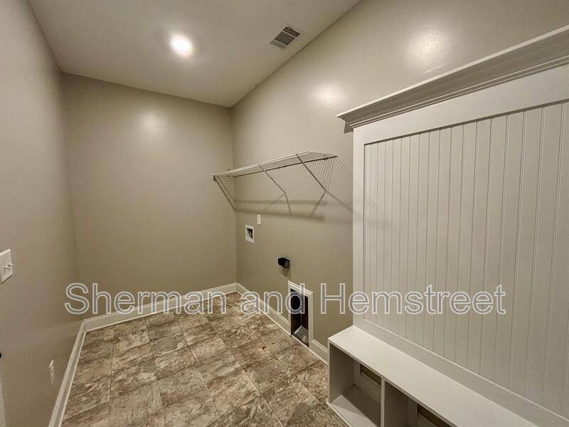 House for rent at 214 McDuffie Circle, North Augusta, SC 29860