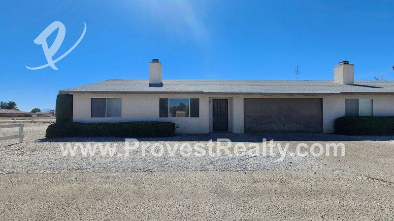 21398 Powhatan Rd #1, Apple Valley, CA 92308