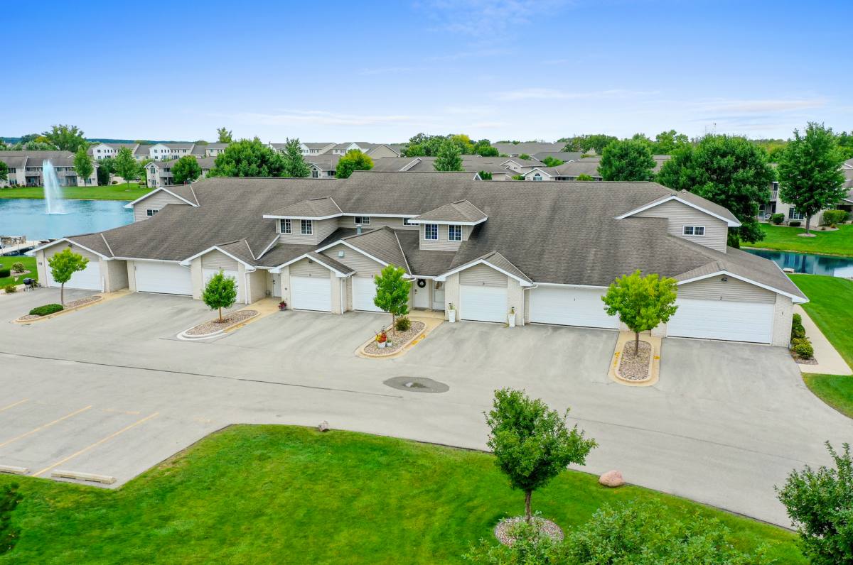 Apartment for rent at 1530 Crystal Lake Circle, Green Bay, WI 54311