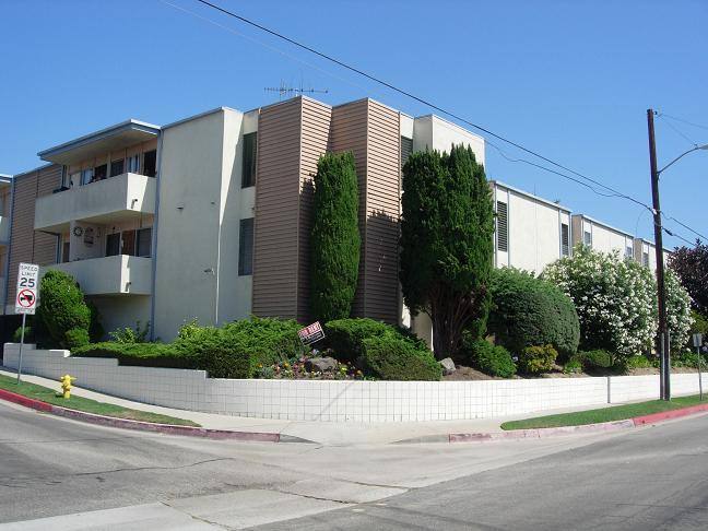 Apartment for rent at The Glenwood, 23820 Arlington Ave, Torrance, CA 90501