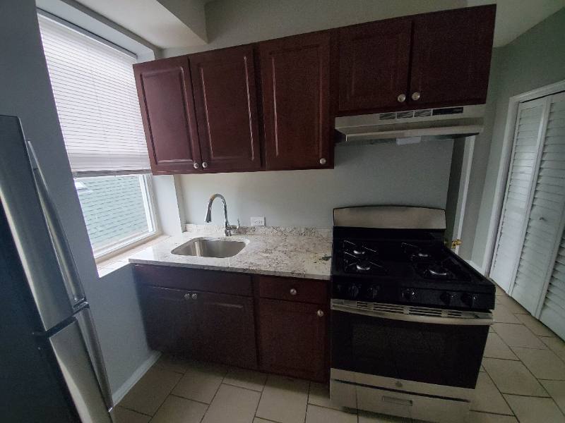 Apartment for rent at 4034 W Palmer St, Chicago, IL 60639