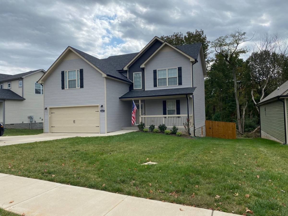 House for rent at 1847 Rains Rd, Clarksville, TN 37042