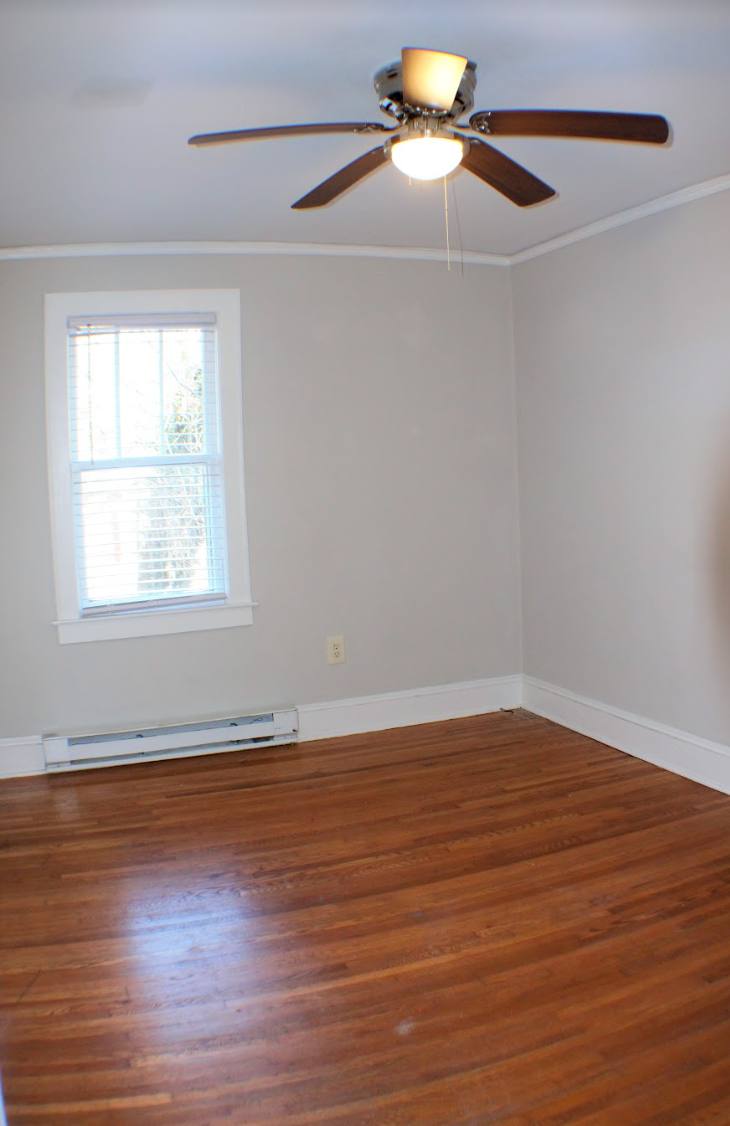 House for rent at 113 Ashwood Rd, Hendersonville, NC 28791