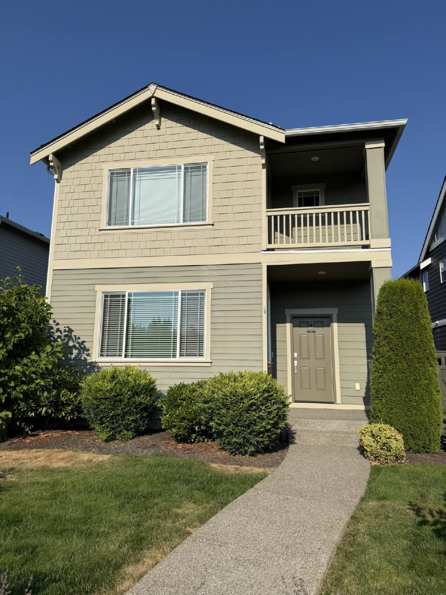 House for rent at 32828 SE Cottonwood St, Black Diamond, WA 98010