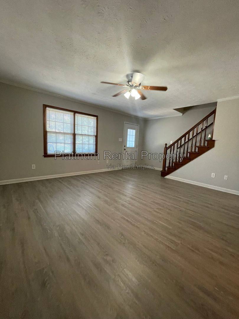 Apartment for rent at 2130 Kings Gate Circle SW #C, Snellville, GA 30078
