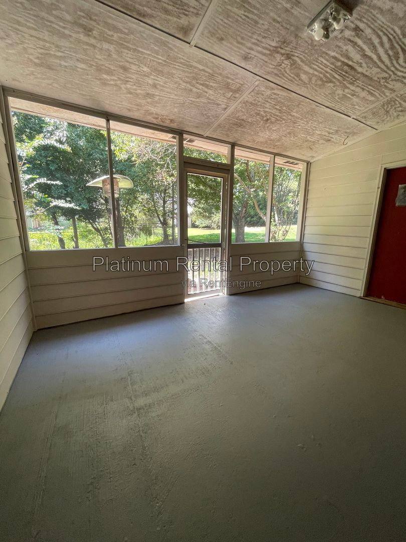 Apartment for rent at 2130 Kings Gate Circle SW #C, Snellville, GA 30078
