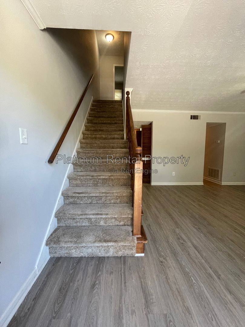 Apartment for rent at 2130 Kings Gate Circle SW #C, Snellville, GA 30078