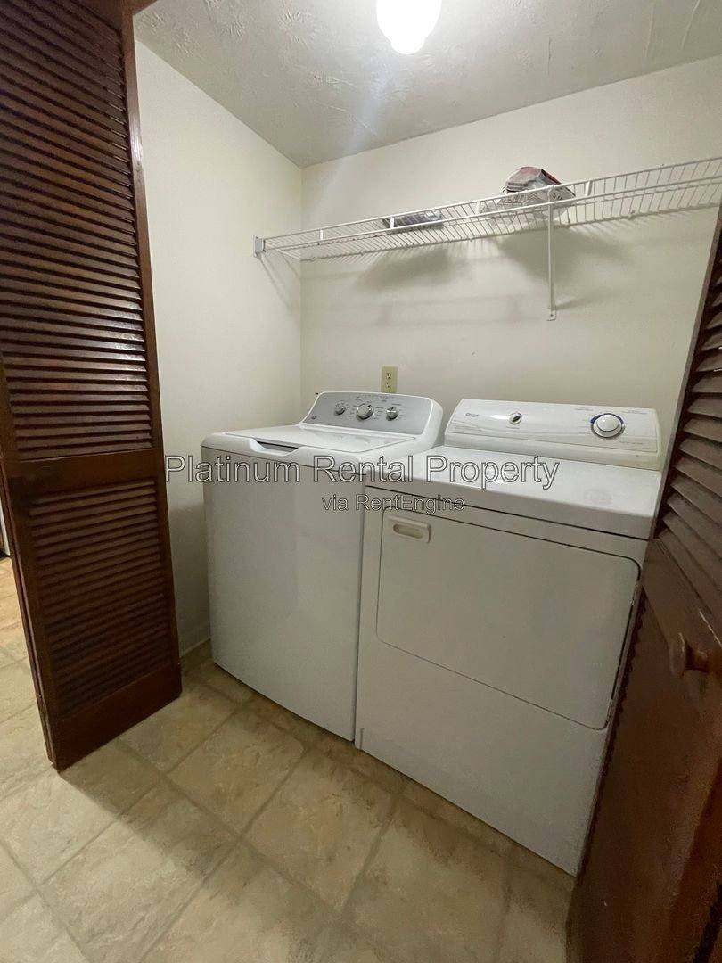 Apartment for rent at 2130 Kings Gate Circle SW #C, Snellville, GA 30078