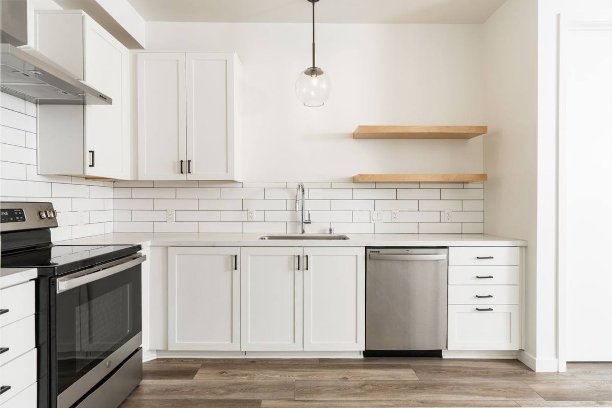 Apartment for rent at 835 E Canon Perdido St, Santa Barbara, CA 93103