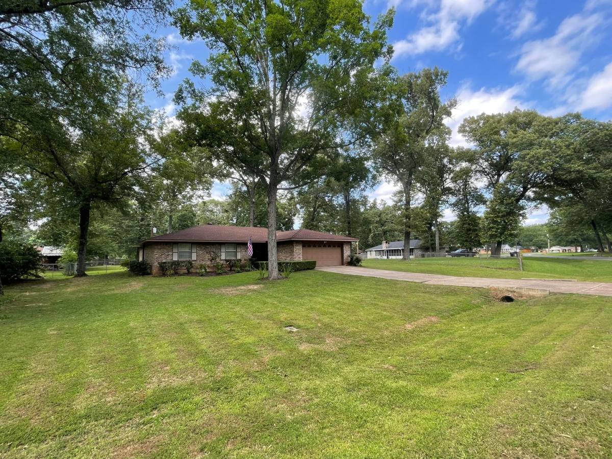 House for rent at 9103 Dogwood Trail, Haughton, LA 71037