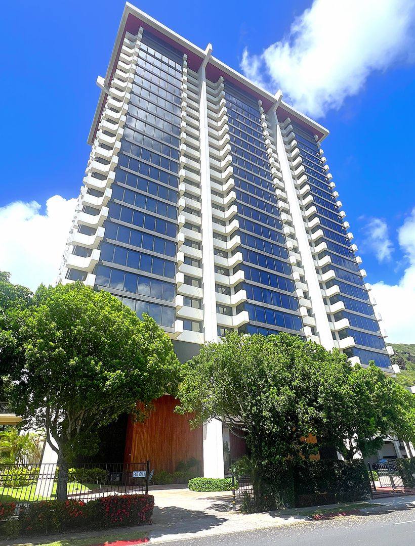 Condo for rent at 250 Kawaihae St #6E, Honolulu, HI 96825
