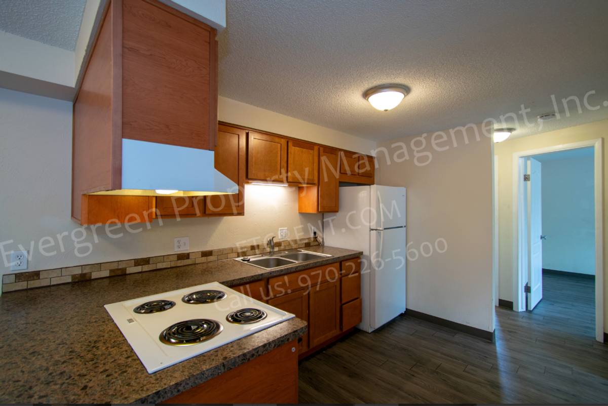 Apartment for rent at Mosher Manor, 113 W Myrtle St, Fort Collins, CO 80524