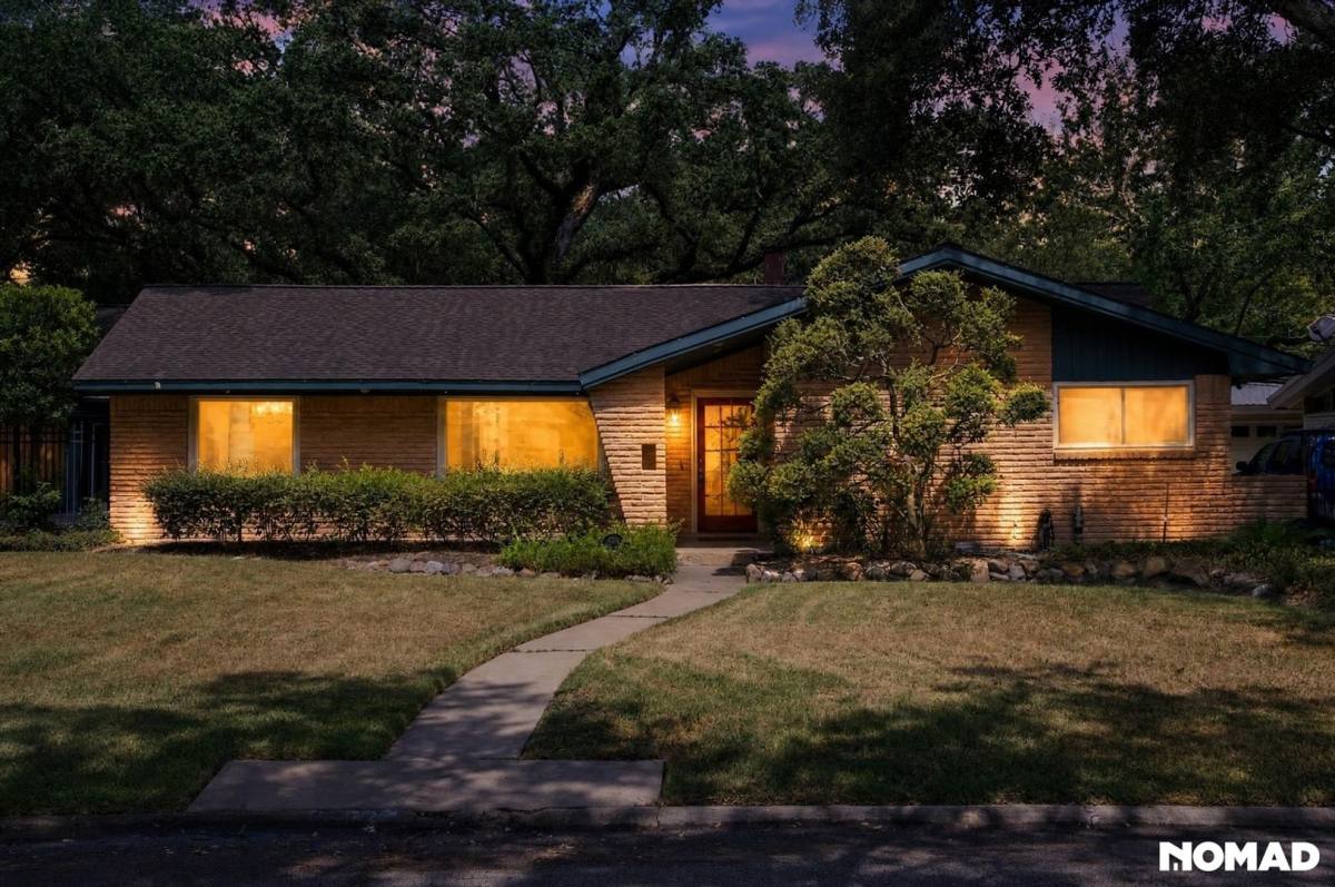 House for rent at 4726 Omeara Dr, Houston, TX 77035