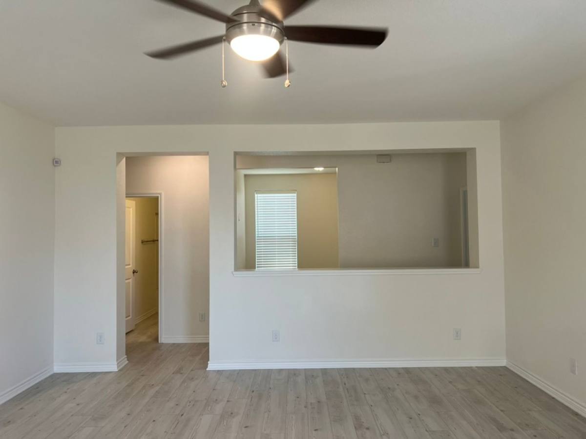 House for rent at 114 E Granite Shores Dr, Boerne, TX 78006