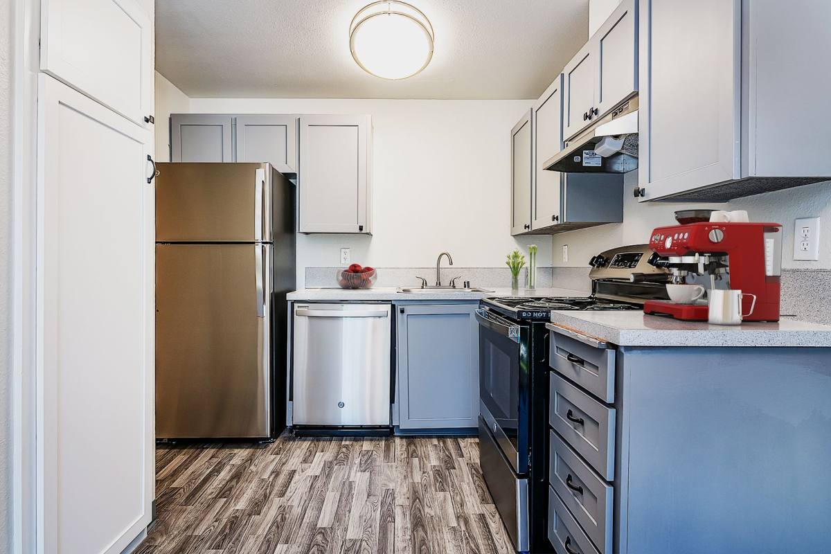 Apartment for rent at 14607-14619 & 14623-14627 Murray Rd SW, Lakewood, WA 98439