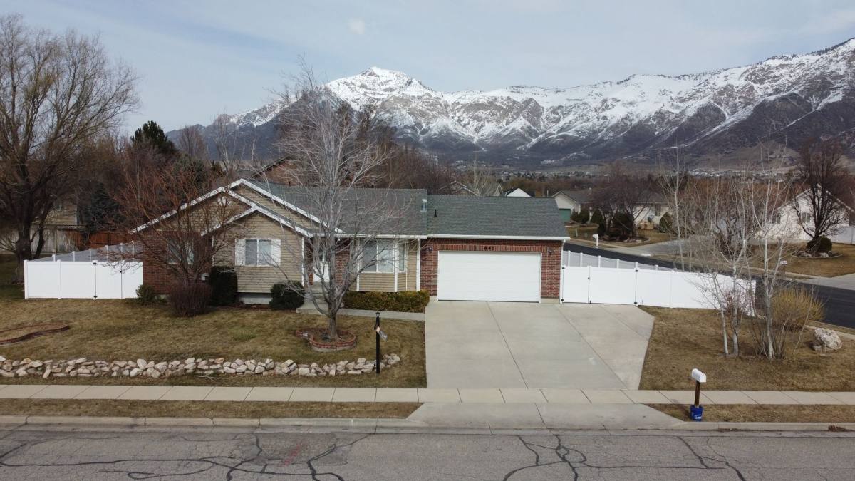 House for rent at 842 E 1850 N, Ogden, UT 84414