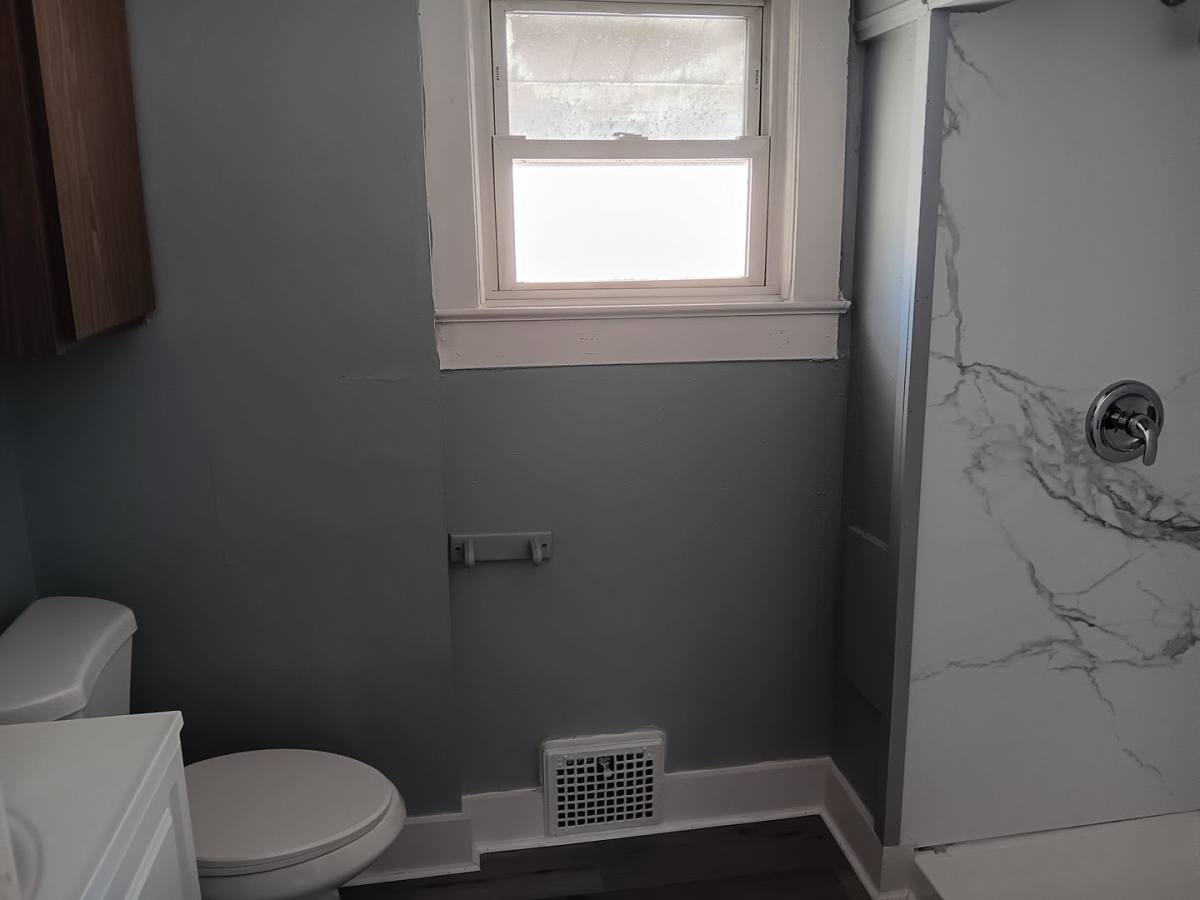 House for rent at 2277 5th St SW, Akron, OH 44314