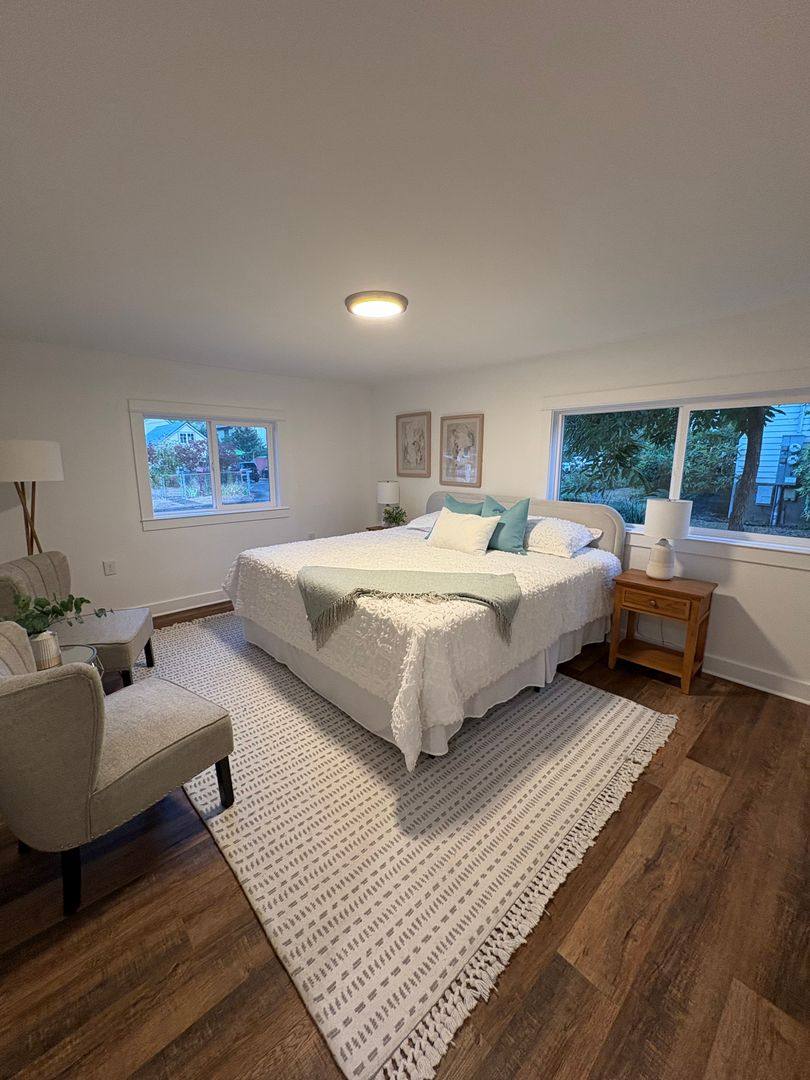 Townhouse for rent at 4563 NE 47th Ave, Portland, OR 97218