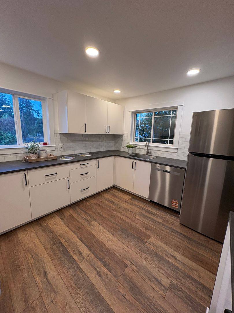 Townhouse for rent at 4563 NE 47th Ave, Portland, OR 97218