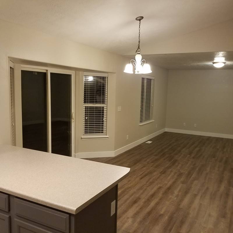 House for rent at 821 N Buffalo Dr, Saratoga Springs, UT 84045