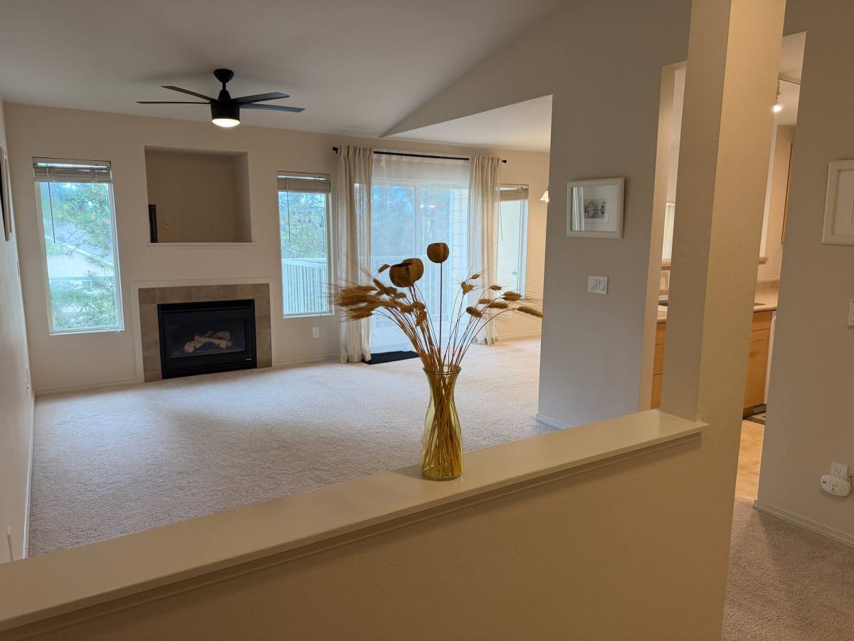 Apartment for rent at 710 240th Way SE #G301, Sammamish, WA 98074