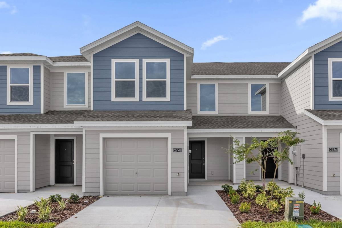 Townhouse for rent at 2990 Cherry Lane, Haines City, FL 33844