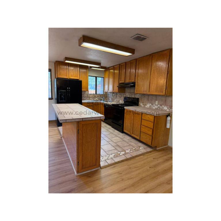 House for rent at 5484 Begonia Dr, Pollock Pines, CA 95726