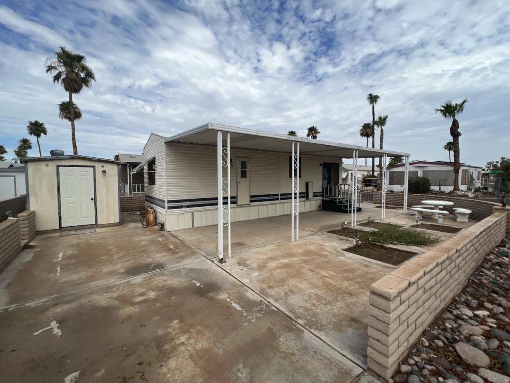5707 E 32nd St, Yuma, AZ 85365 - House for Rent - Image 2