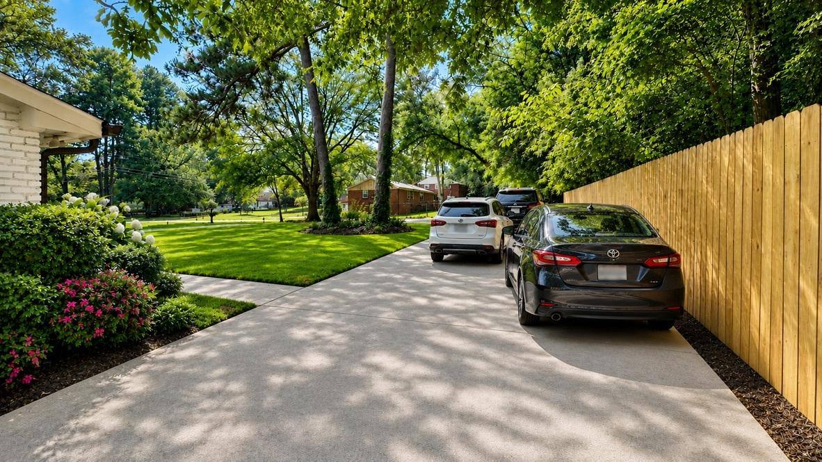 Townhouse for rent at Riverdale Estates, 6478 Voyles Dr #1, Riverdale, GA 30274