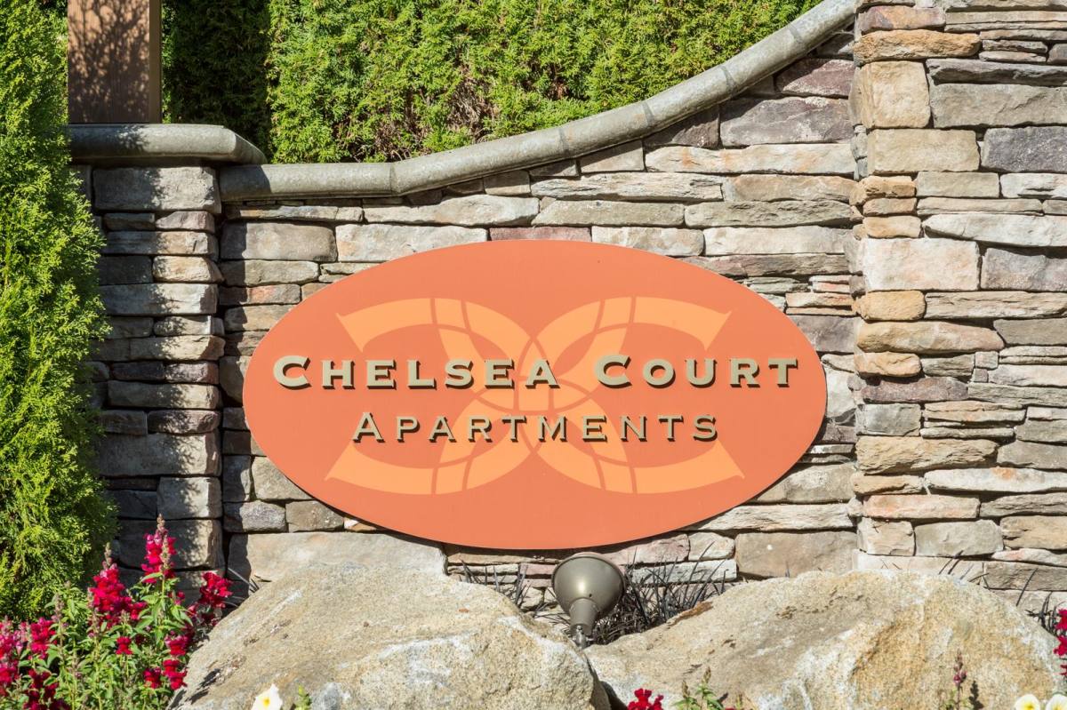Apartment for rent at Chelsea Court, 7206 - 7208 NE 182nd St #8-101, Kenmore, WA 98028