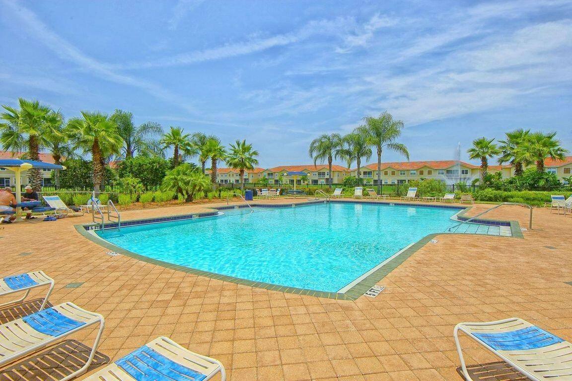 Townhouse for rent at 3791 Parkridge Circle #3-104, Sarasota, FL 34243